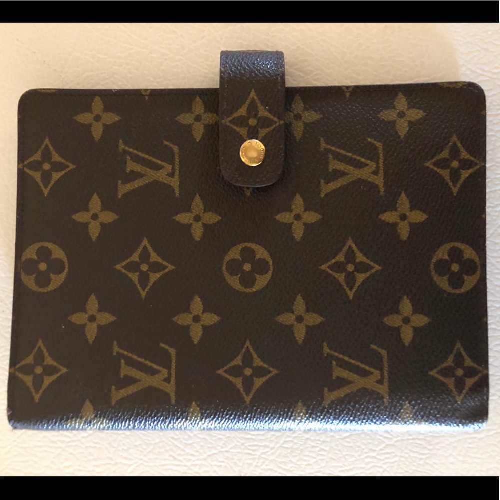 Louis Vuitton Agenda MM